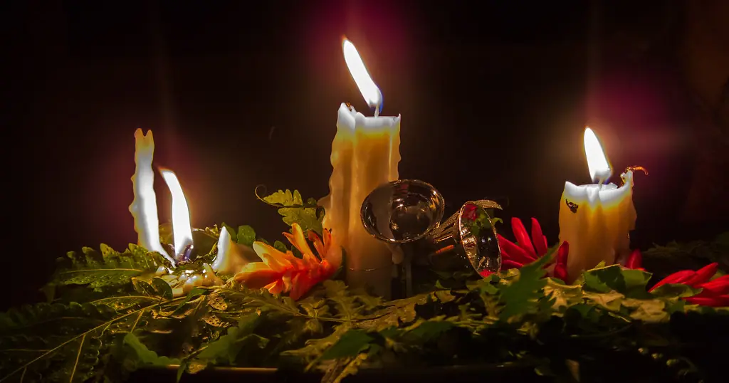 Tända ljus i juletid